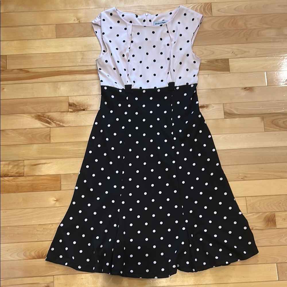 Small Shelby & Palmer A-Line Sleeveless Dress Black and Light Pink